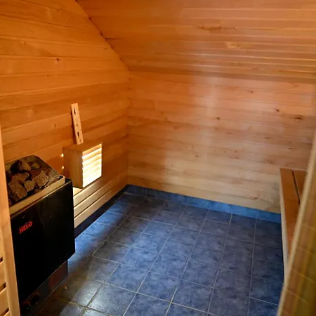 2-story Penthouse With Private Sauna, Seaview Terrace & Two Bathrooms *