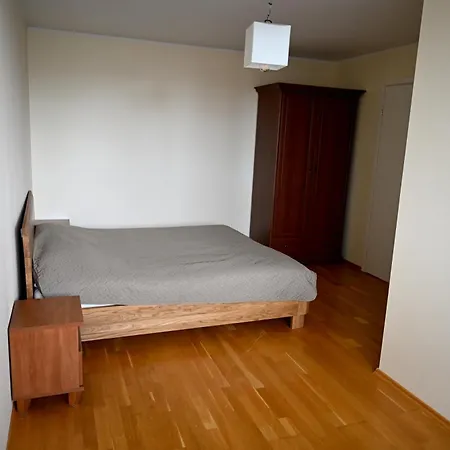 2Br Apartment In City Centre Apartman